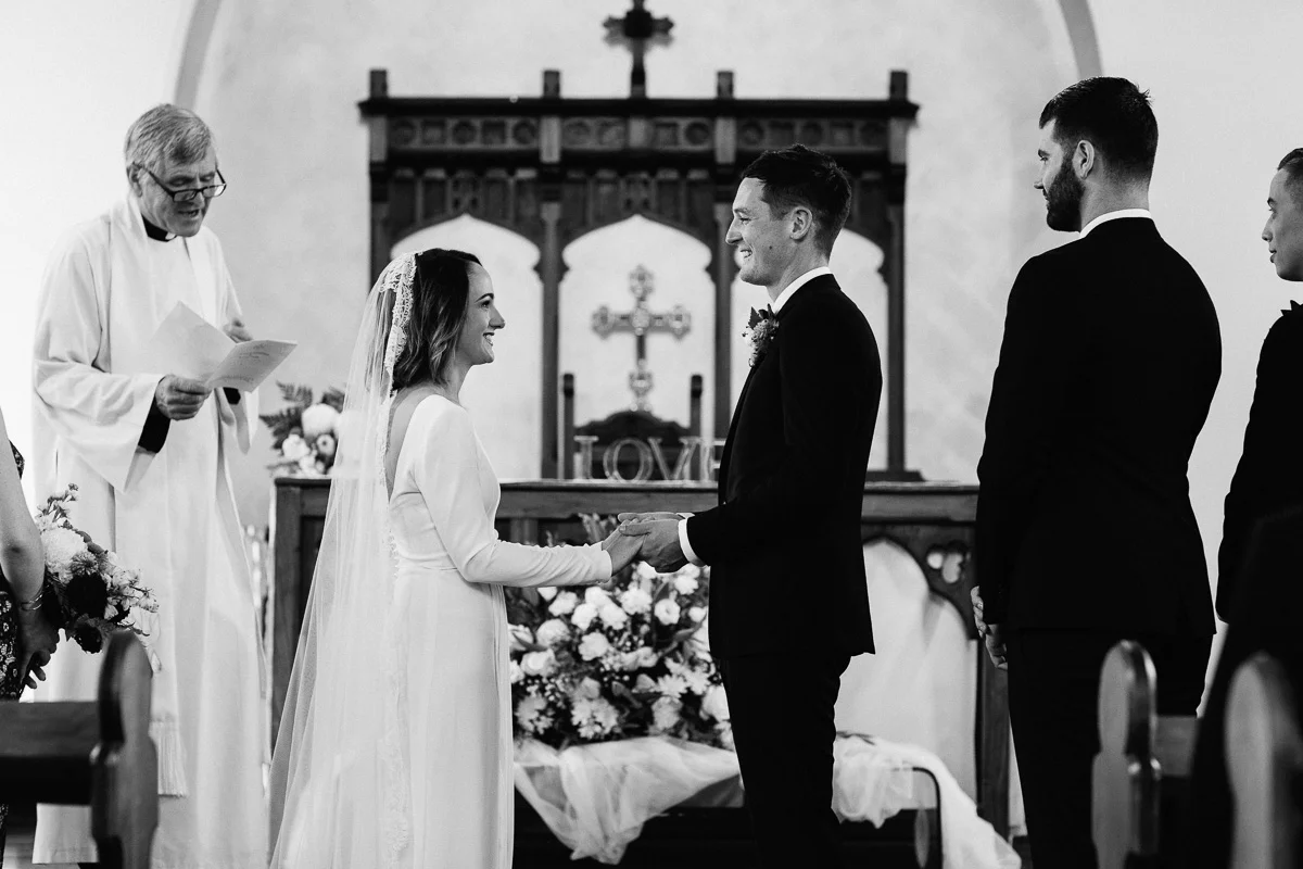 佩吉·萨斯(Perggy Saas)-珀斯(Perth)万象城摄影师-圣保罗·比肯斯菲尔德(St Pauls Beaconsfield)Fremantle Wedding-39.jpg