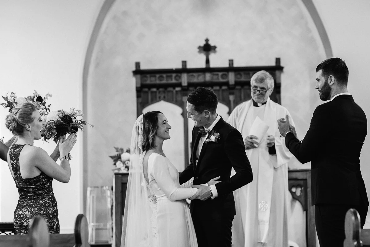 佩吉·萨斯(Perggy Saas)-珀斯(Perth)万象城摄影师-圣保罗·比肯斯菲尔德(St Pauls Beaconsfield)Fremantle Wedding-46.jpg