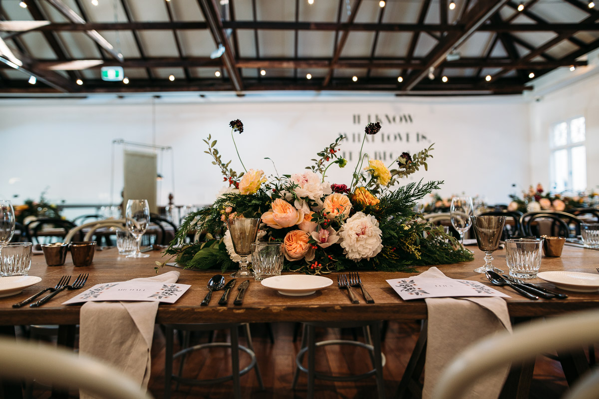 佩吉·萨斯(Peggy Saas)-珀斯(Perth)婚礼摄影师-面粉厂(Flour Factory)婚礼招待会-7.jpg