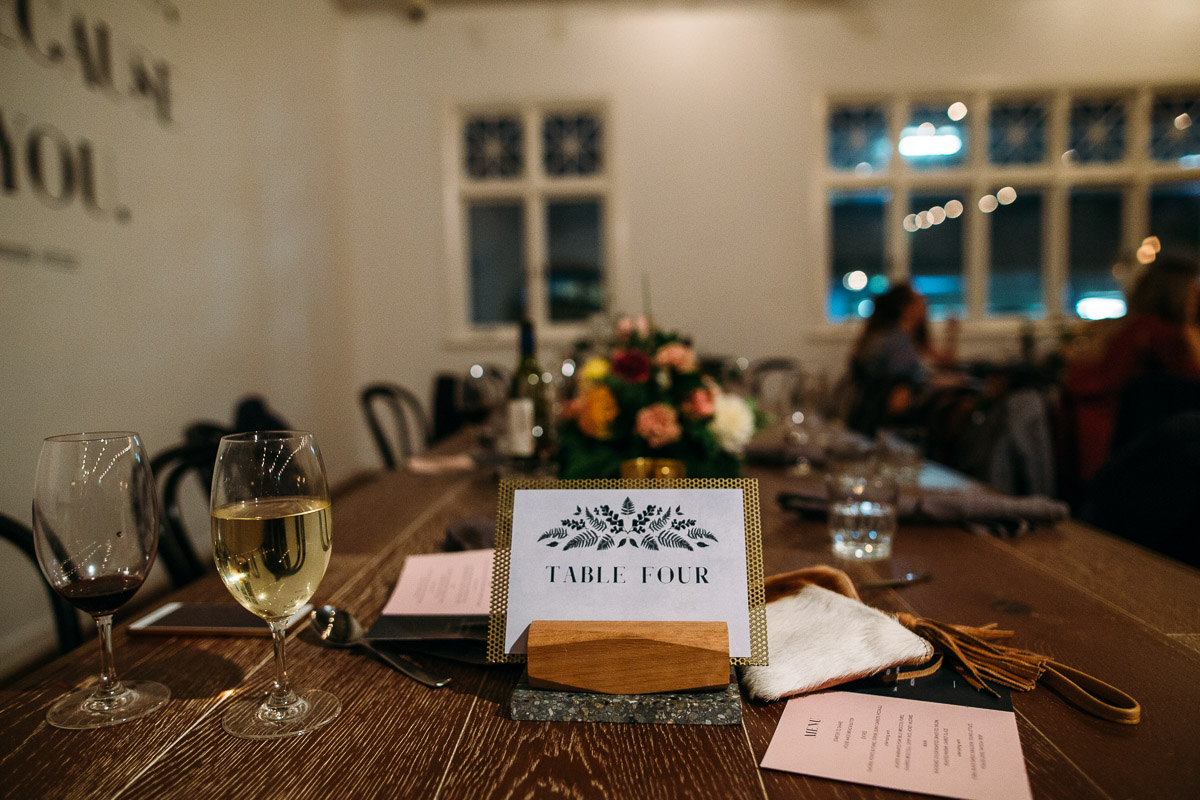 佩吉·萨斯(Peggy Saas)-珀斯(Perth)婚礼摄影师-面粉工厂(Flour Factory)婚礼招待会-64.jpg