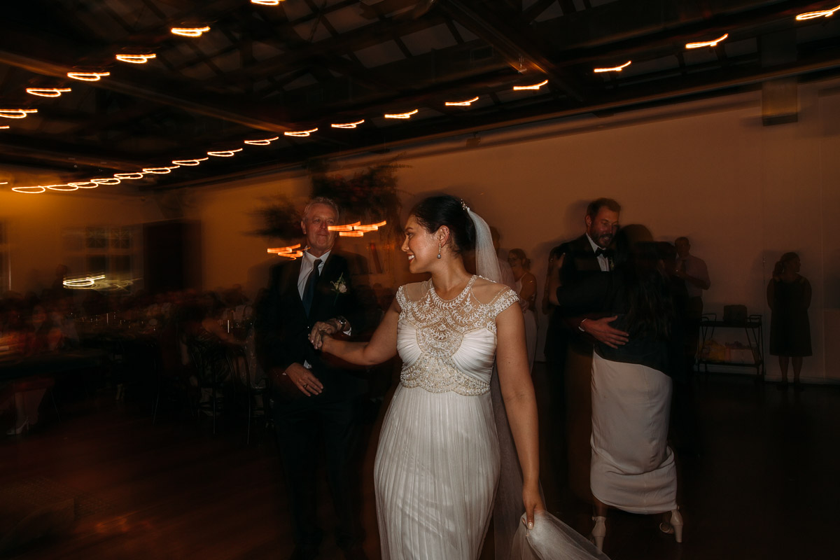 佩吉·萨斯(Perggy Saas)-珀斯(Perth)婚礼摄影师-面粉厂(Flour Factory)婚礼招待会-76.jpg