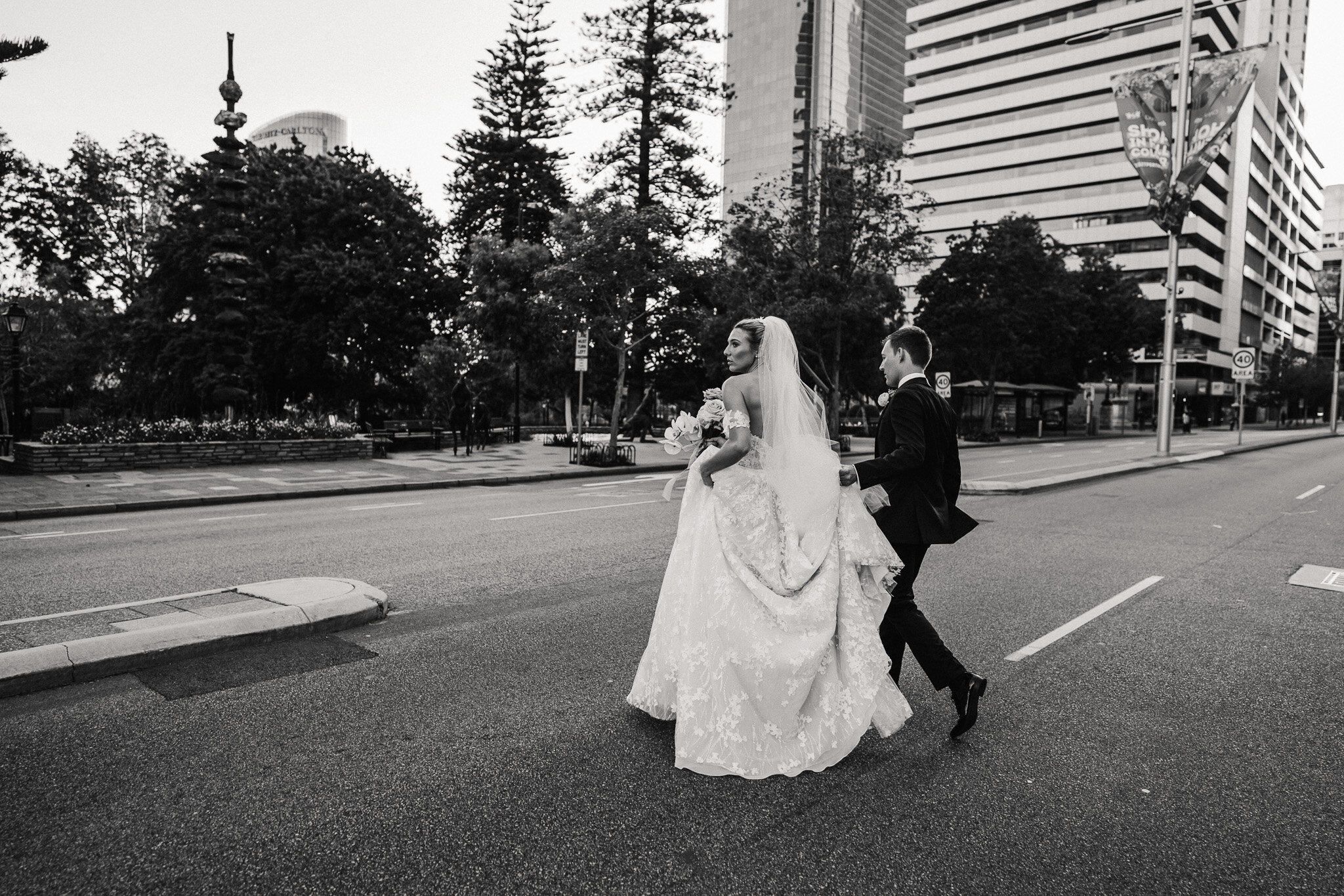 佩吉·萨斯(Perggy Saas)-珀斯(Perth)婚礼摄影师-邮政厅COMO The Treasury Wedding-4.jpg