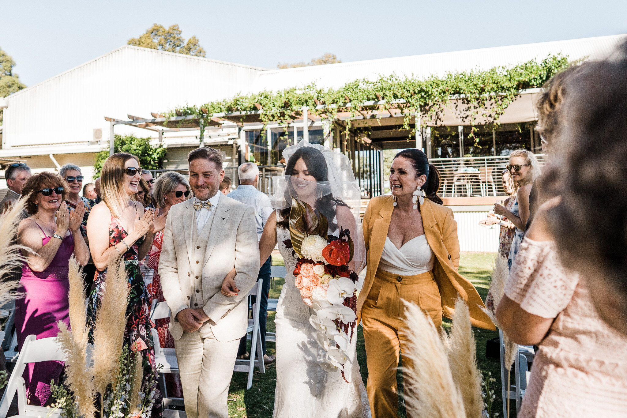 佩吉·萨斯(Peggy Saas)-珀斯(Perth)婚礼摄影师-上游酿酒厂-LGBTQ Same Sex Wedding-5.jpg
