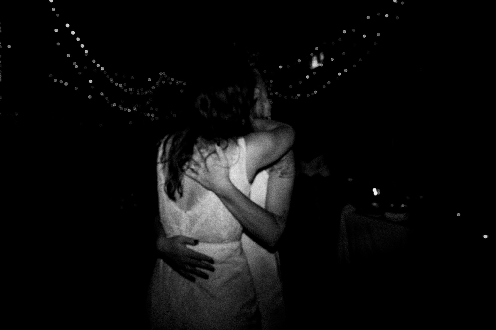 佩吉·萨斯(Peggy Saas)-珀斯(Perth)婚礼摄影师-上游酿酒厂-LGBTQ同性婚礼(28.jpg)
