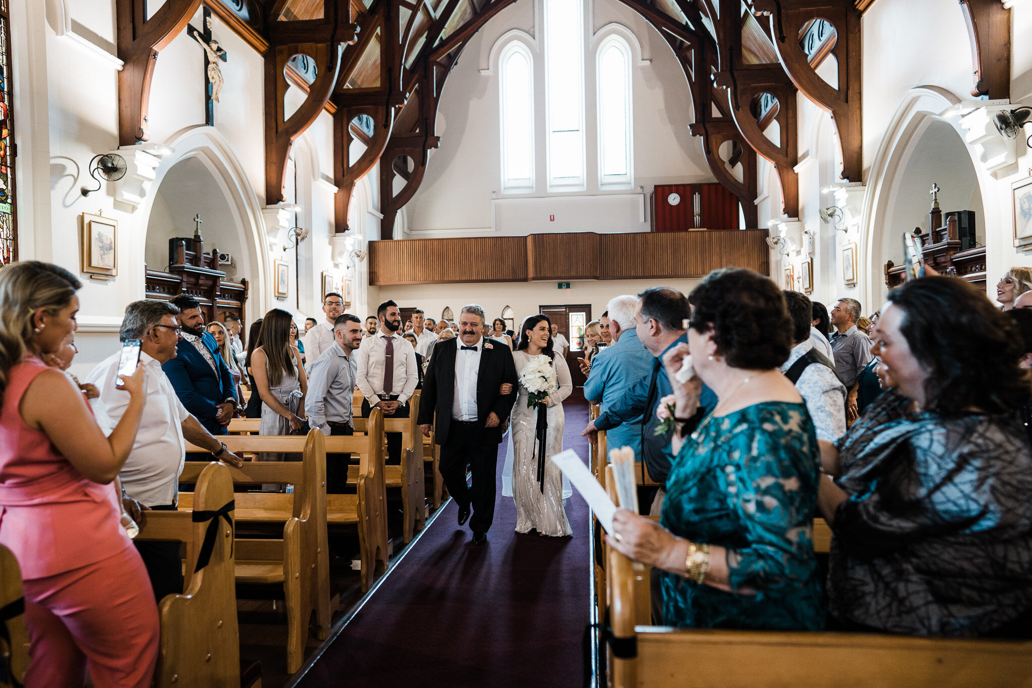 佩吉·萨斯(Perggy Saas)-珀斯(Perth)婚礼摄影师-圣心教堂(Sacred Heart Church)-COMO财政部-桑达福德(Sandalford)Wines Wedding-25.jpg