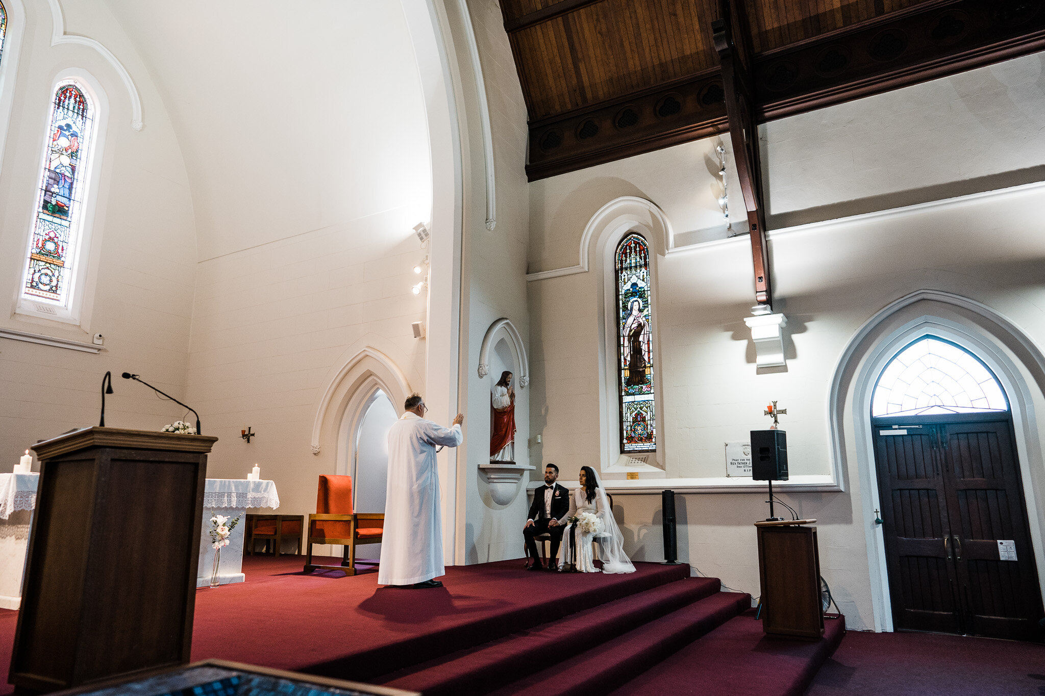 佩吉·萨斯(Perggy Saas)-珀斯(Perth)婚礼摄影师-圣心教堂(Sacred Heart Church)-COMO财政部-桑达福德葡萄酒婚礼30.jpg