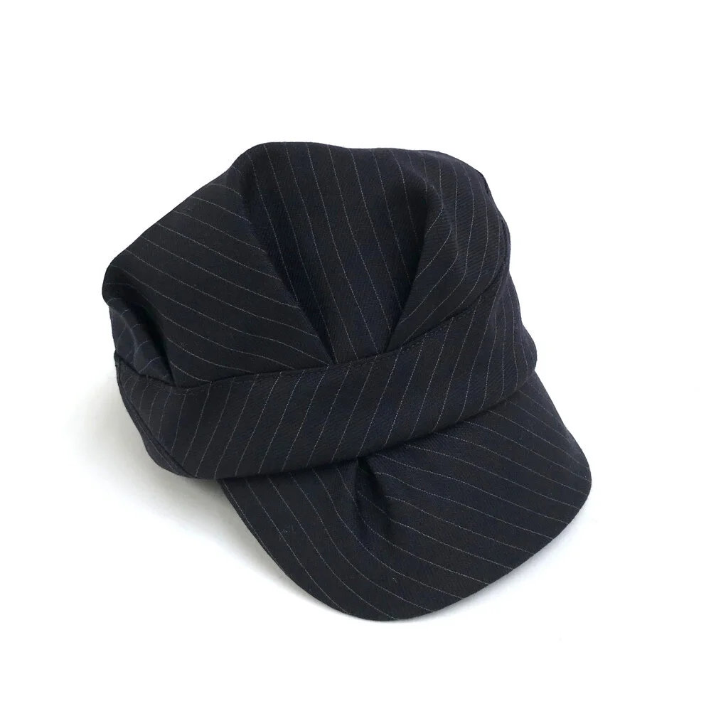 Wool Suiting Peaked Cap: 'Inge' in navy 