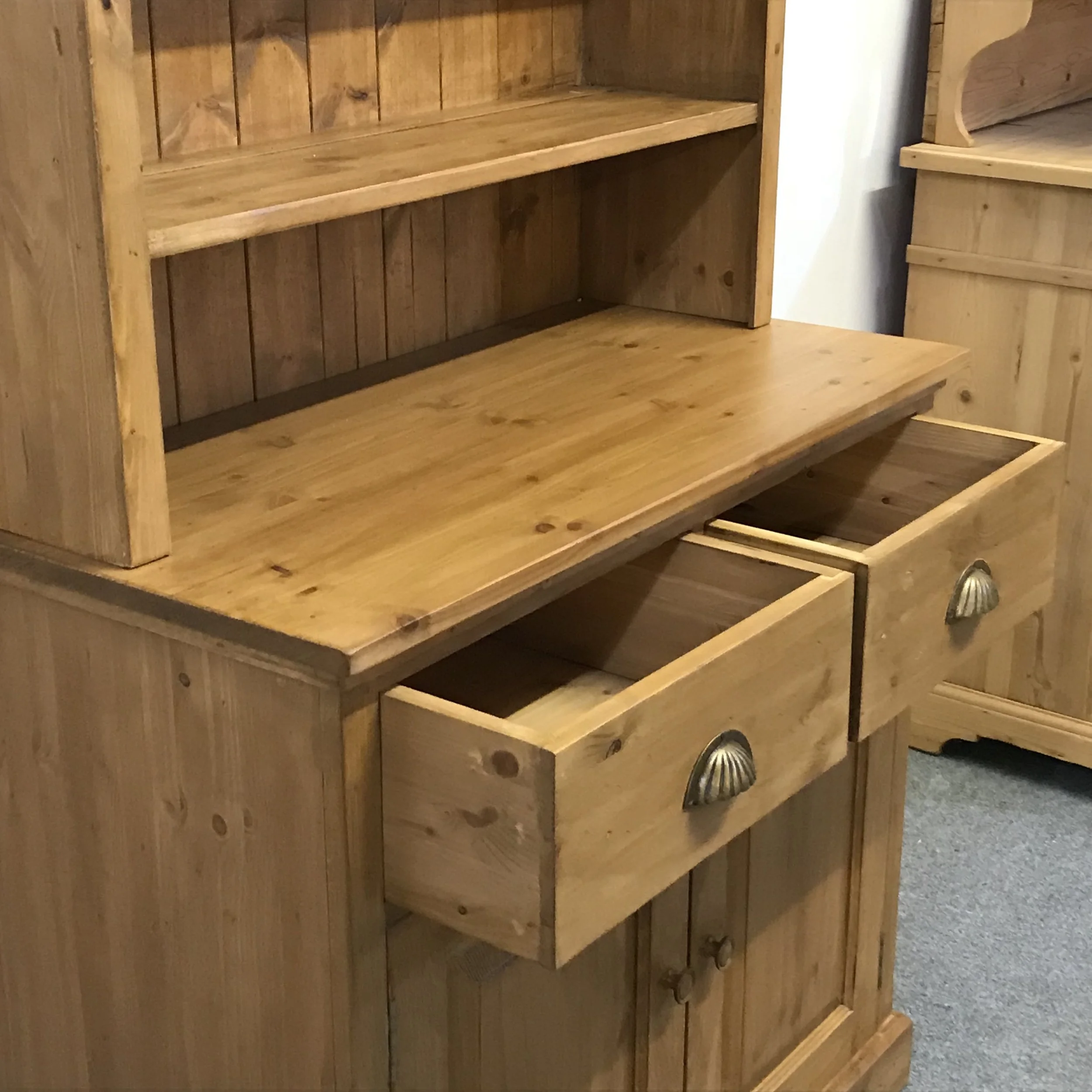 Narrow Welsh Dresser Handmade From New Pine A3900d