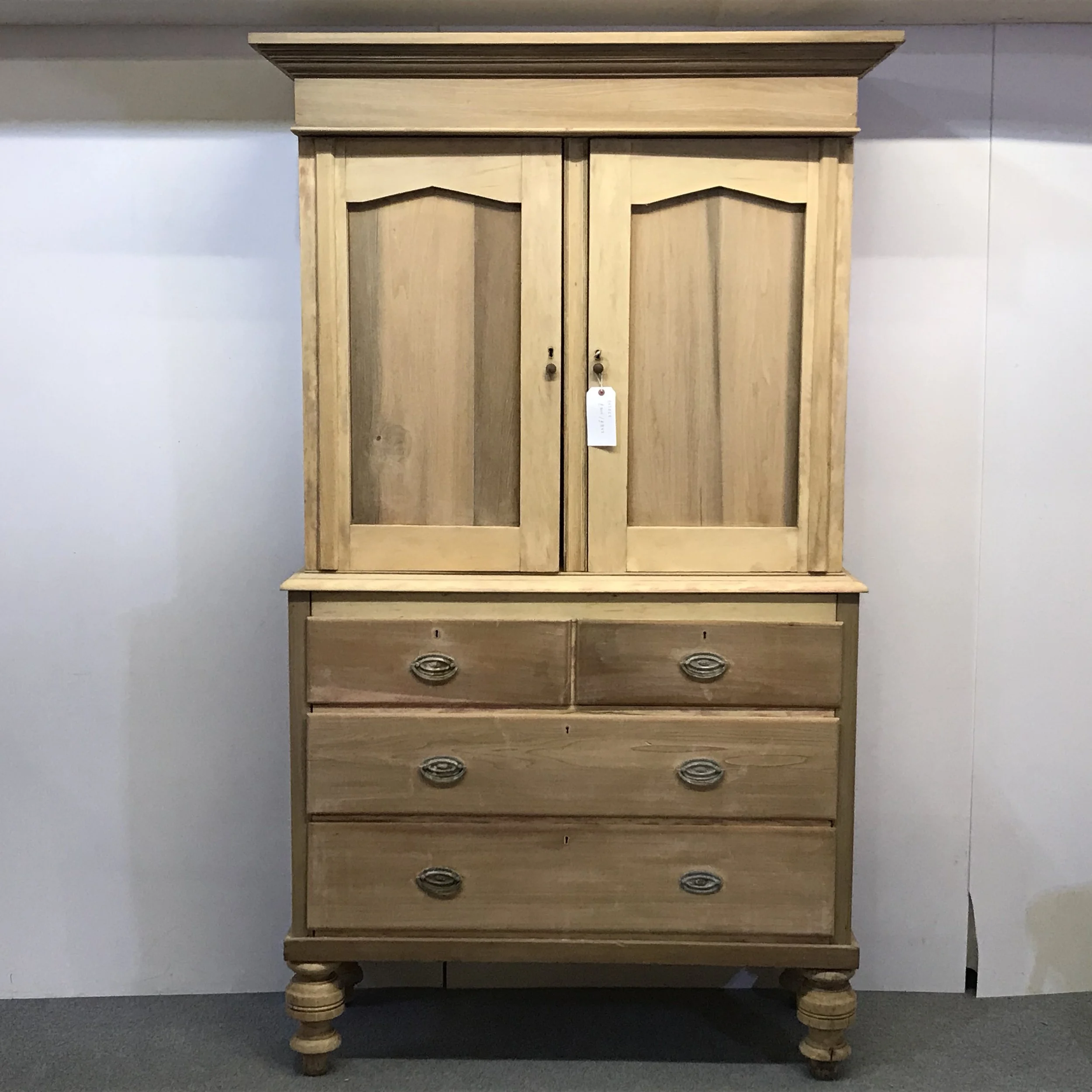 Scottish Edwardian Pine Linen Press B6302e Pinefinders Old