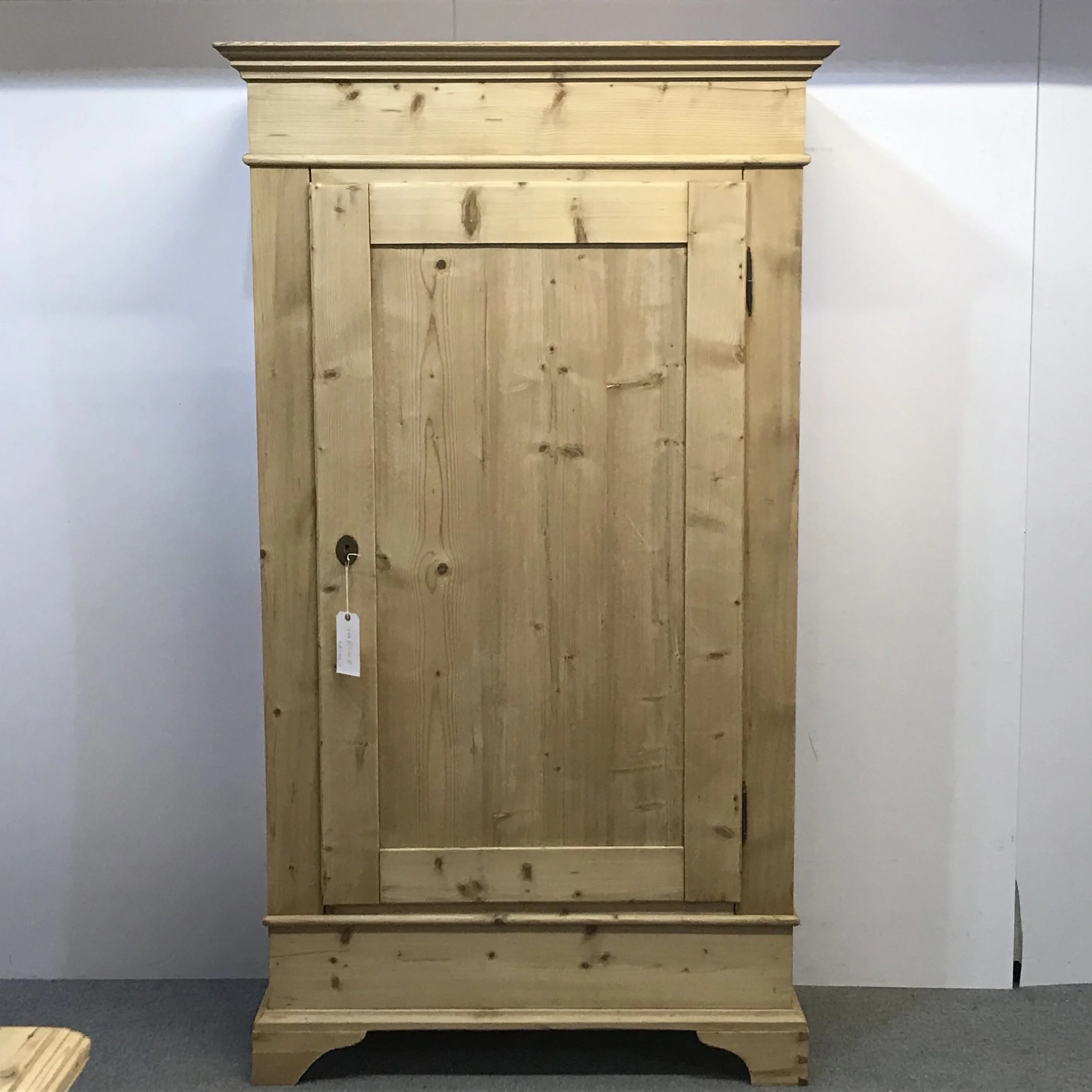 Antique Pine Single Wardrobe Dismantles C3408d Pinefinders Old