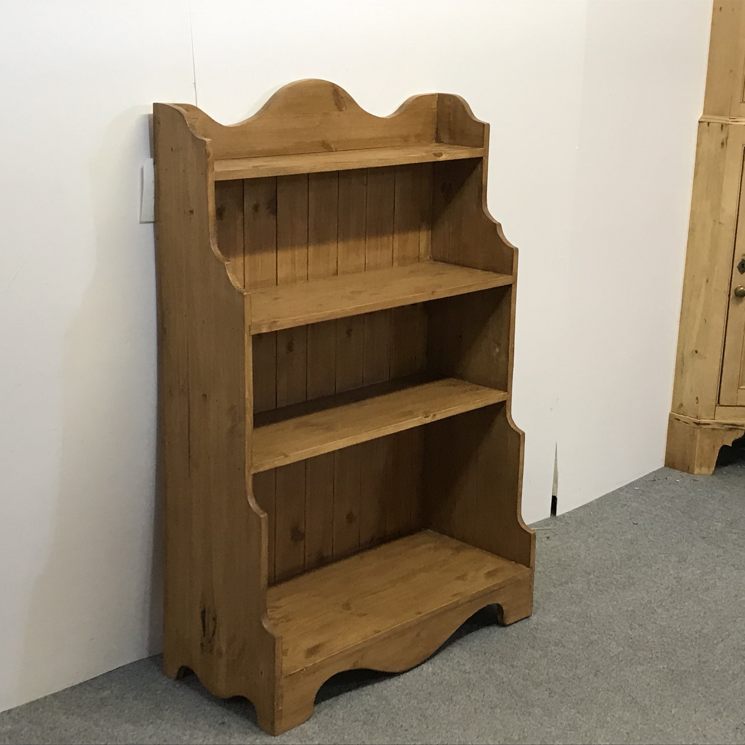 Small Polished Pine Waterfall Bookcase C6656b Pinefinders Old