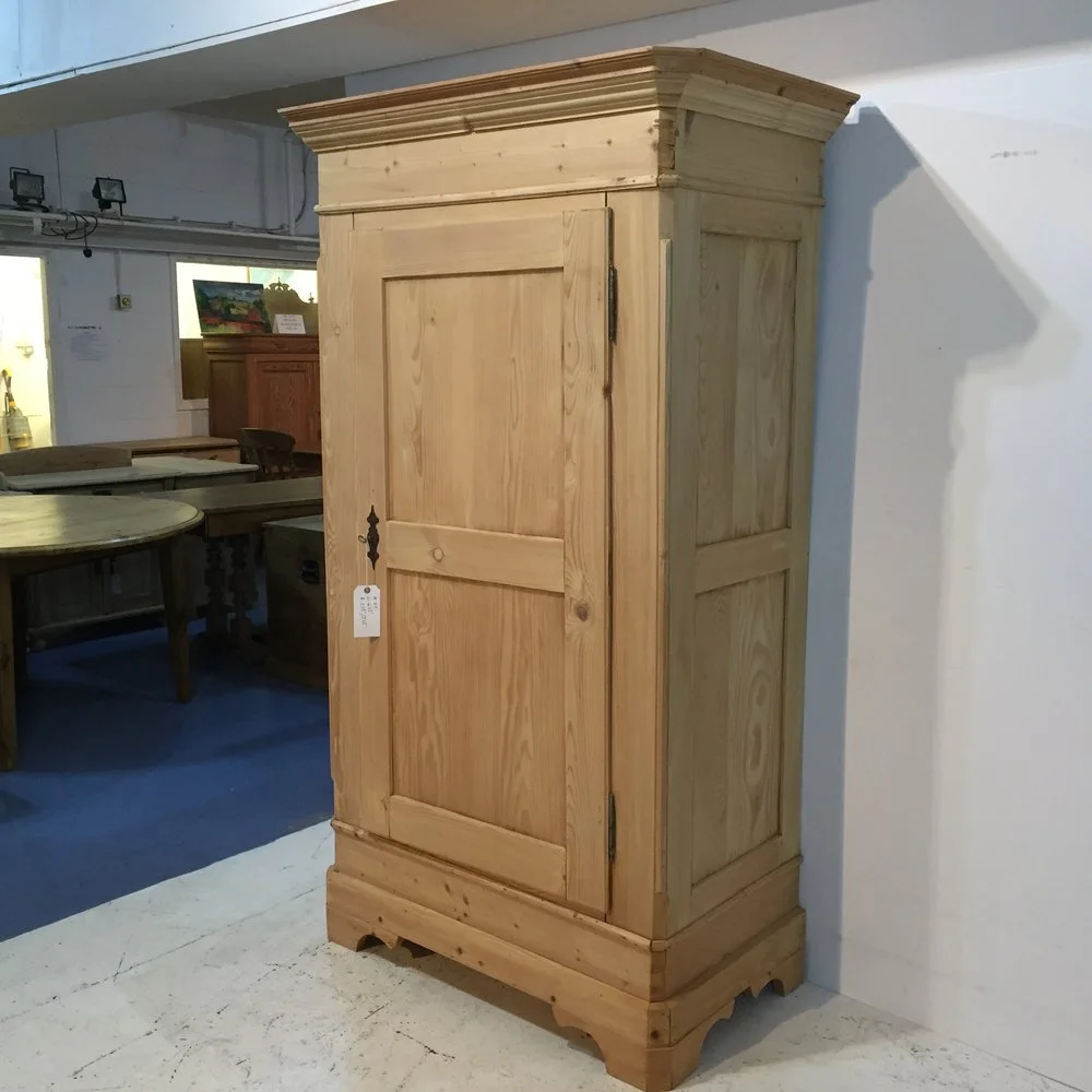 Tall Single French Antique Pine Wardrobe Dismantles D9705e