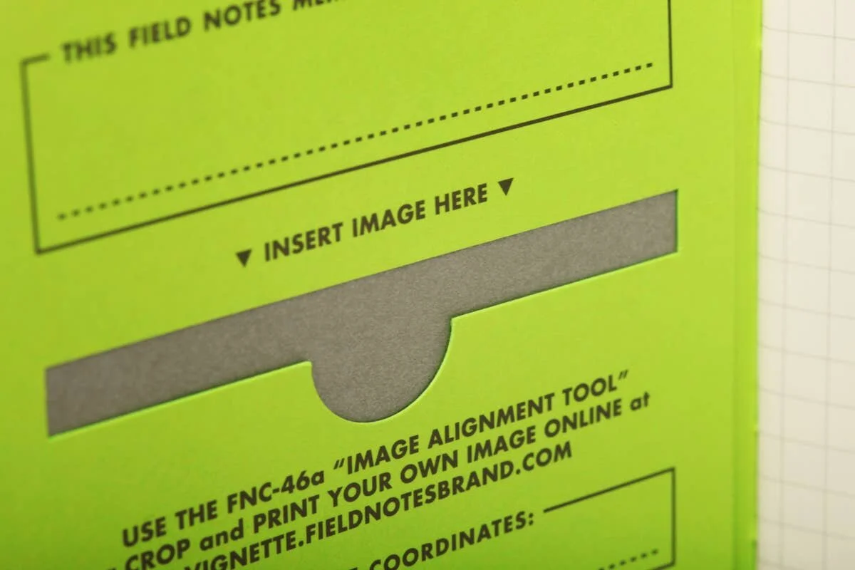 实地记录Vignette Green Cover Insert
