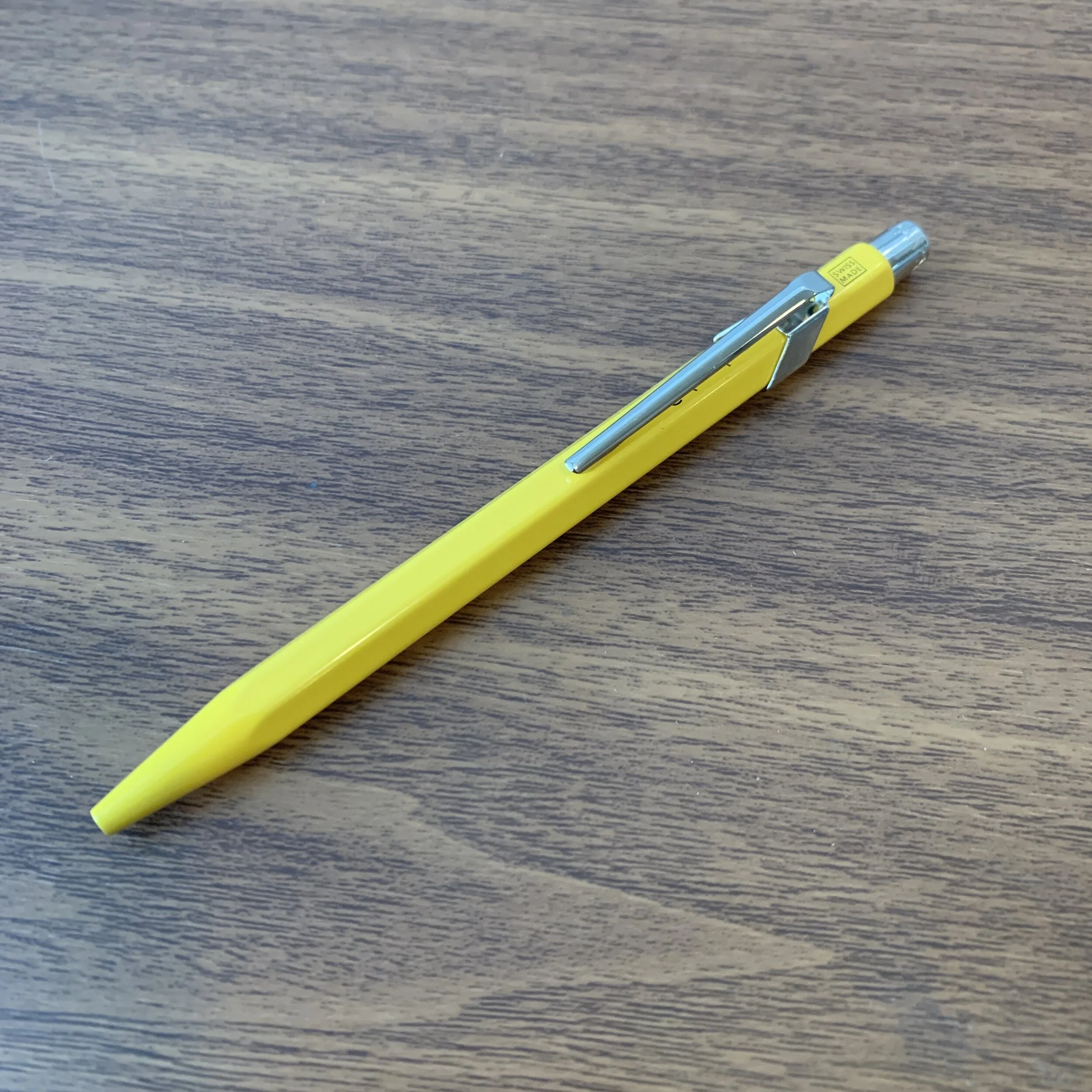 卡兰德'Ache 849 Ballpoint (Yellow)