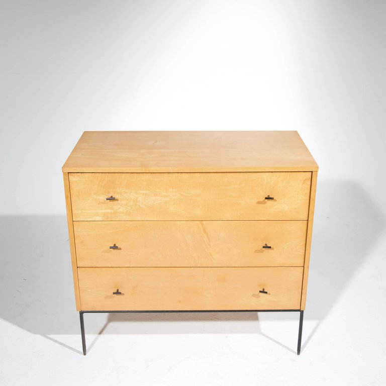 Three Drawer Dresser By Paul Mccobb For Planner Group In Natural
