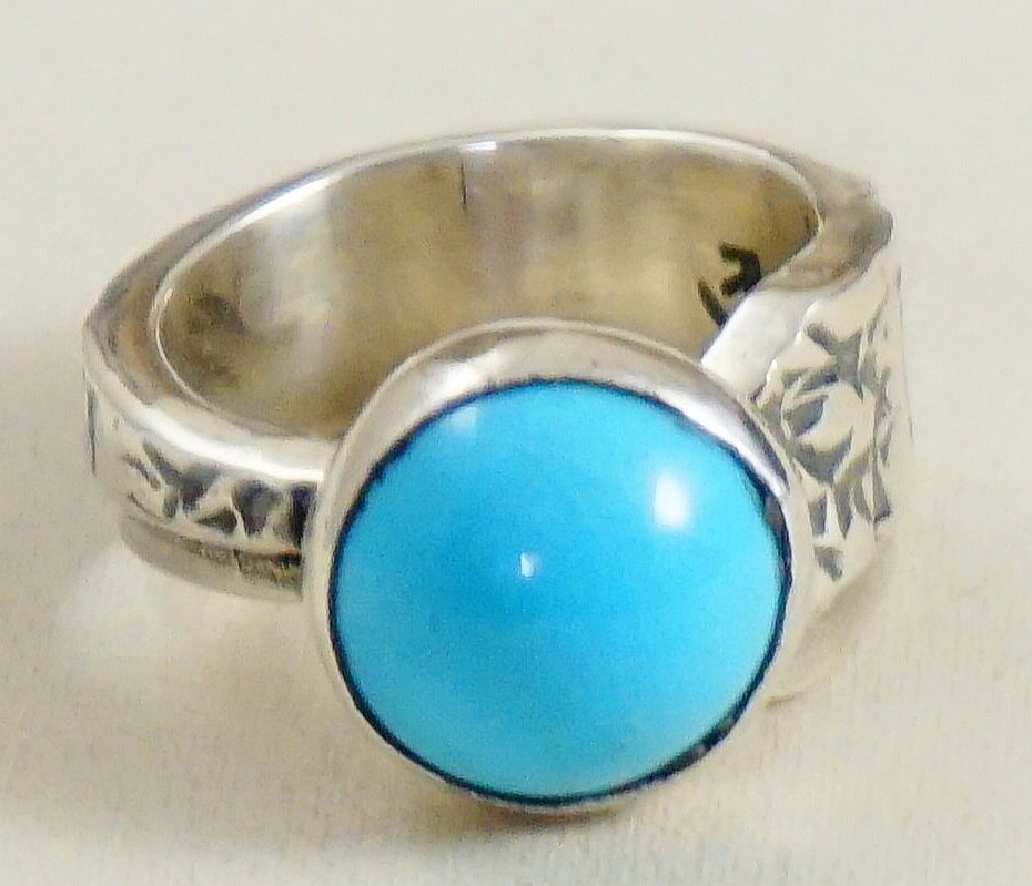 Ladies Navajo 3 stone turquoise band ring Sterling Silver Signed 