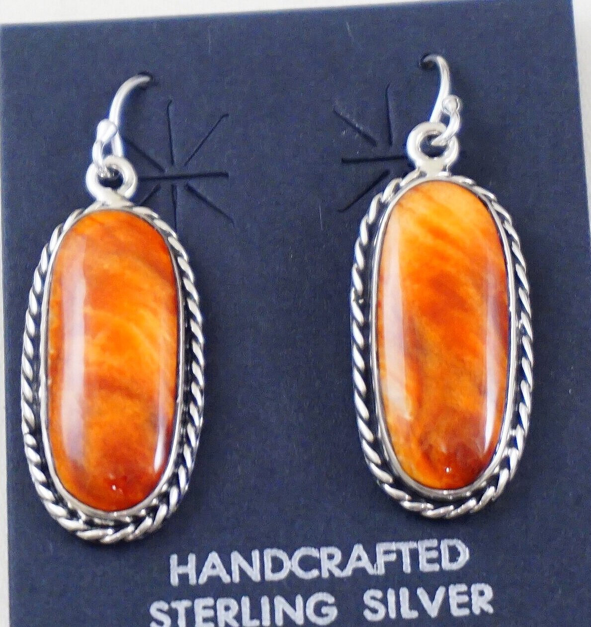 Silver Ray Details about   Navajo Handmade Sterling Silver Orange Spiny Oyster Earrings 