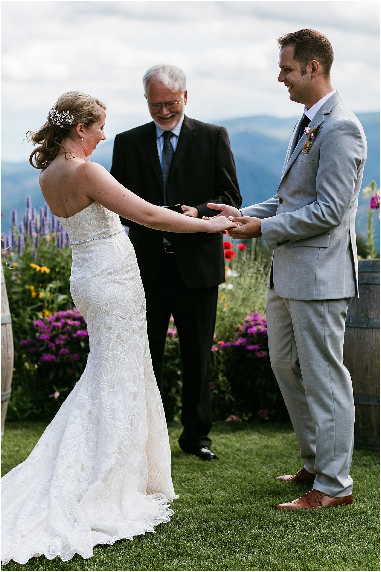 Columbiagorgewedding.oregonweddingPhotographer-76.jpg.