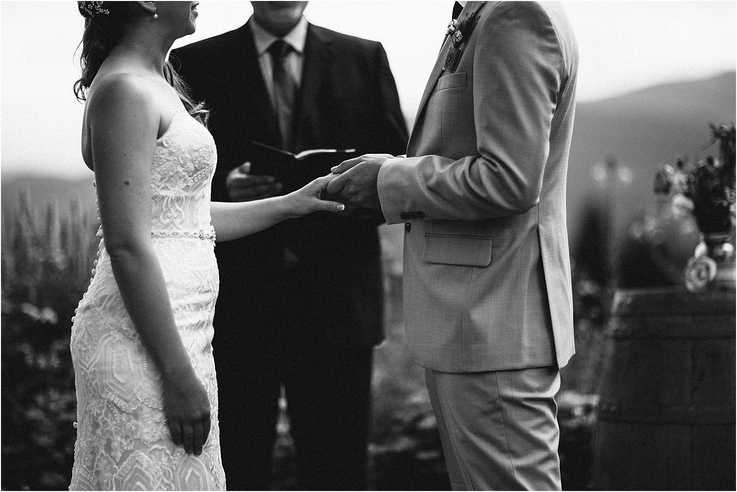 Columbiagorgewedding.oregonweddingPhotographer-81.jpg.