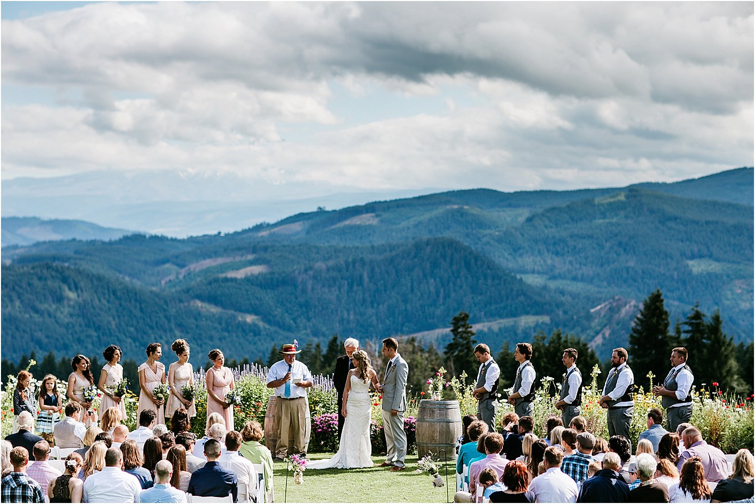 columbiagorgewedding.oregonweddingphotographer-84.jpg