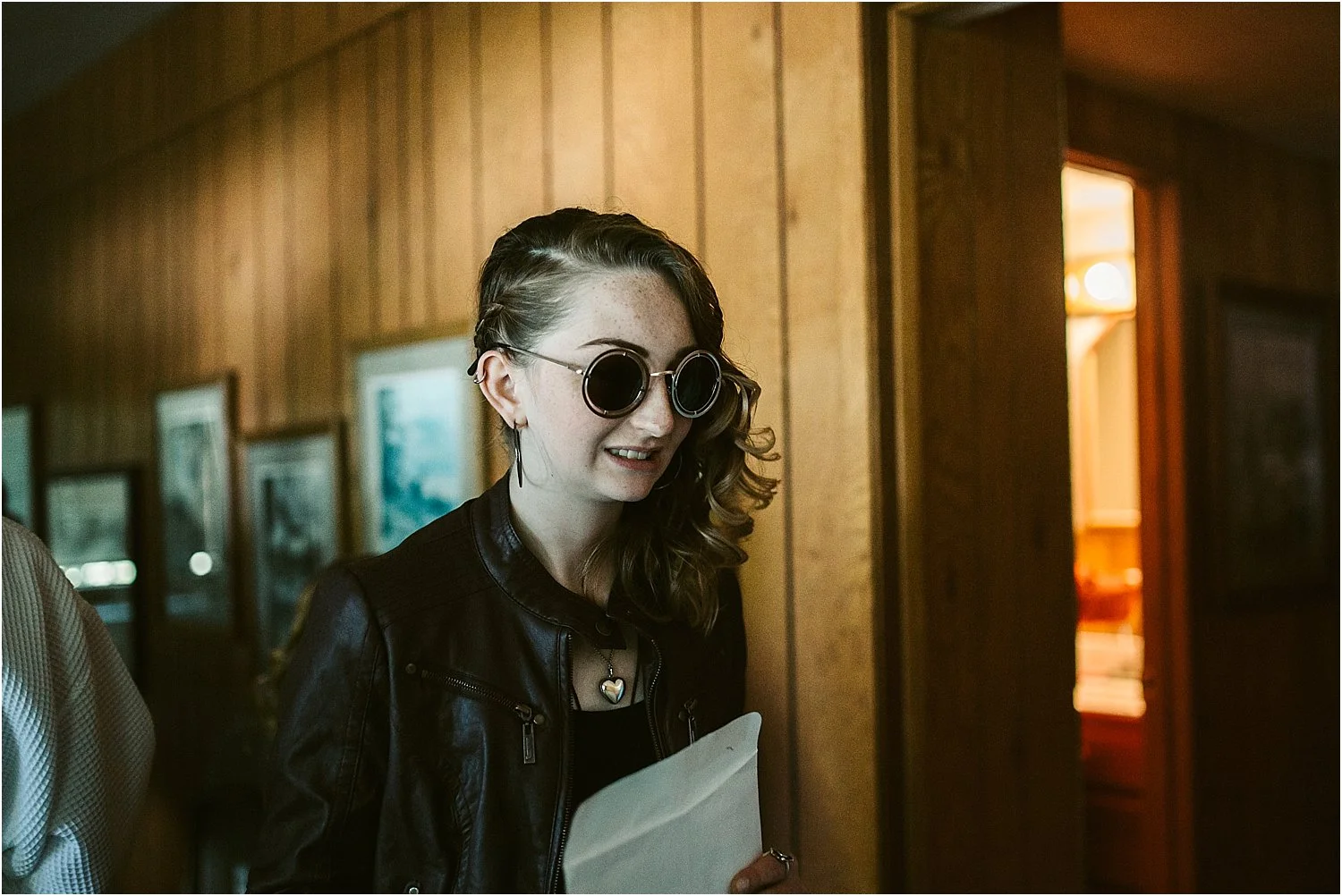 OregonweddingPhotographapher-8.jpg.