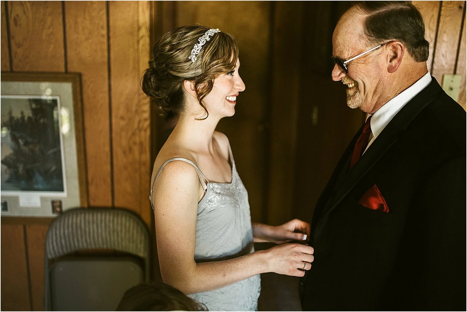 OregonweddingPhotographapher-9.jpg.