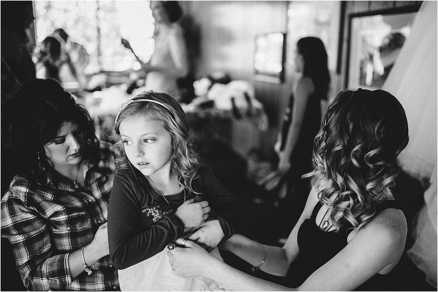 OregonweddingPhotographer-12.jpg.