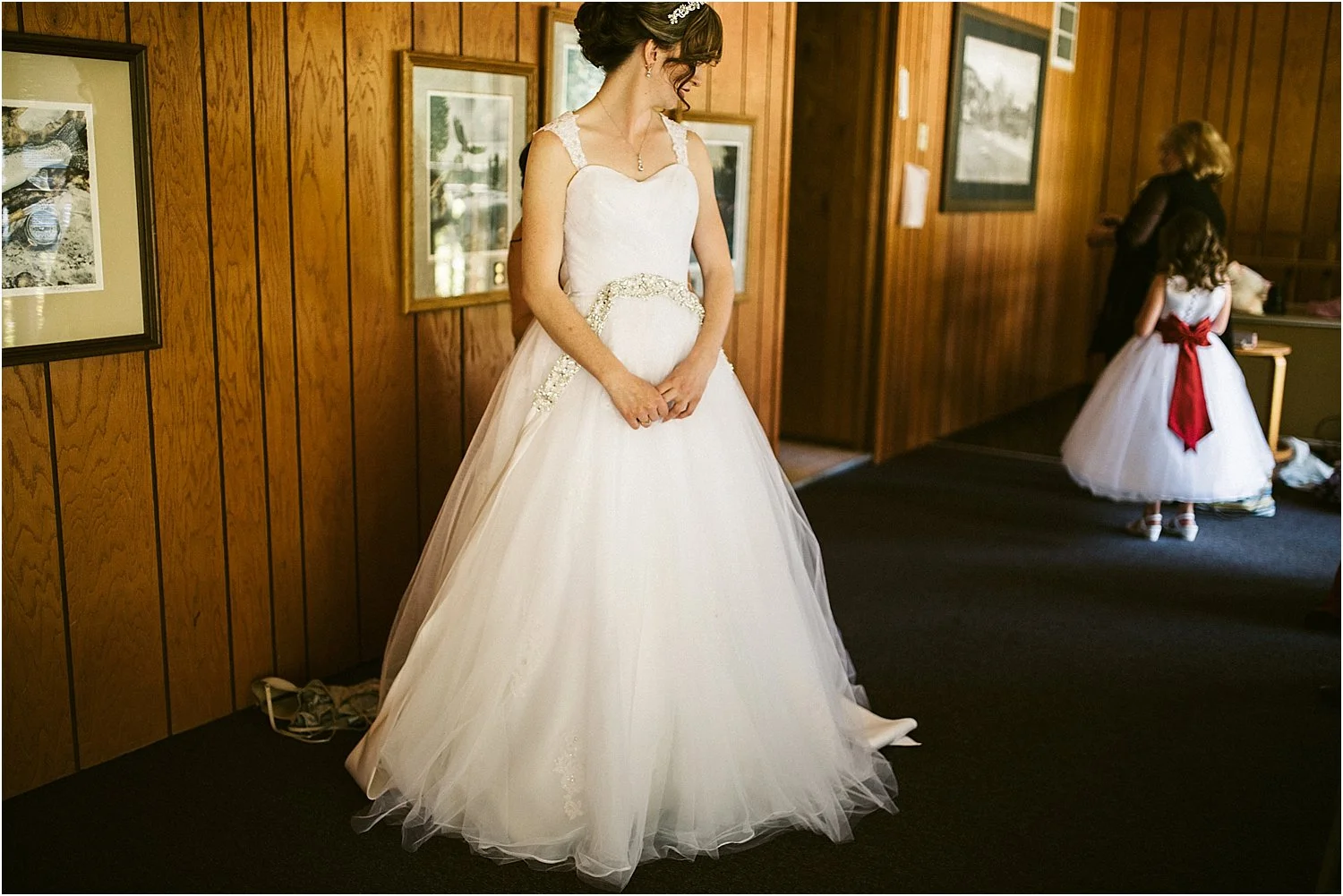 OregonweddingPhotographer-17.jpg.