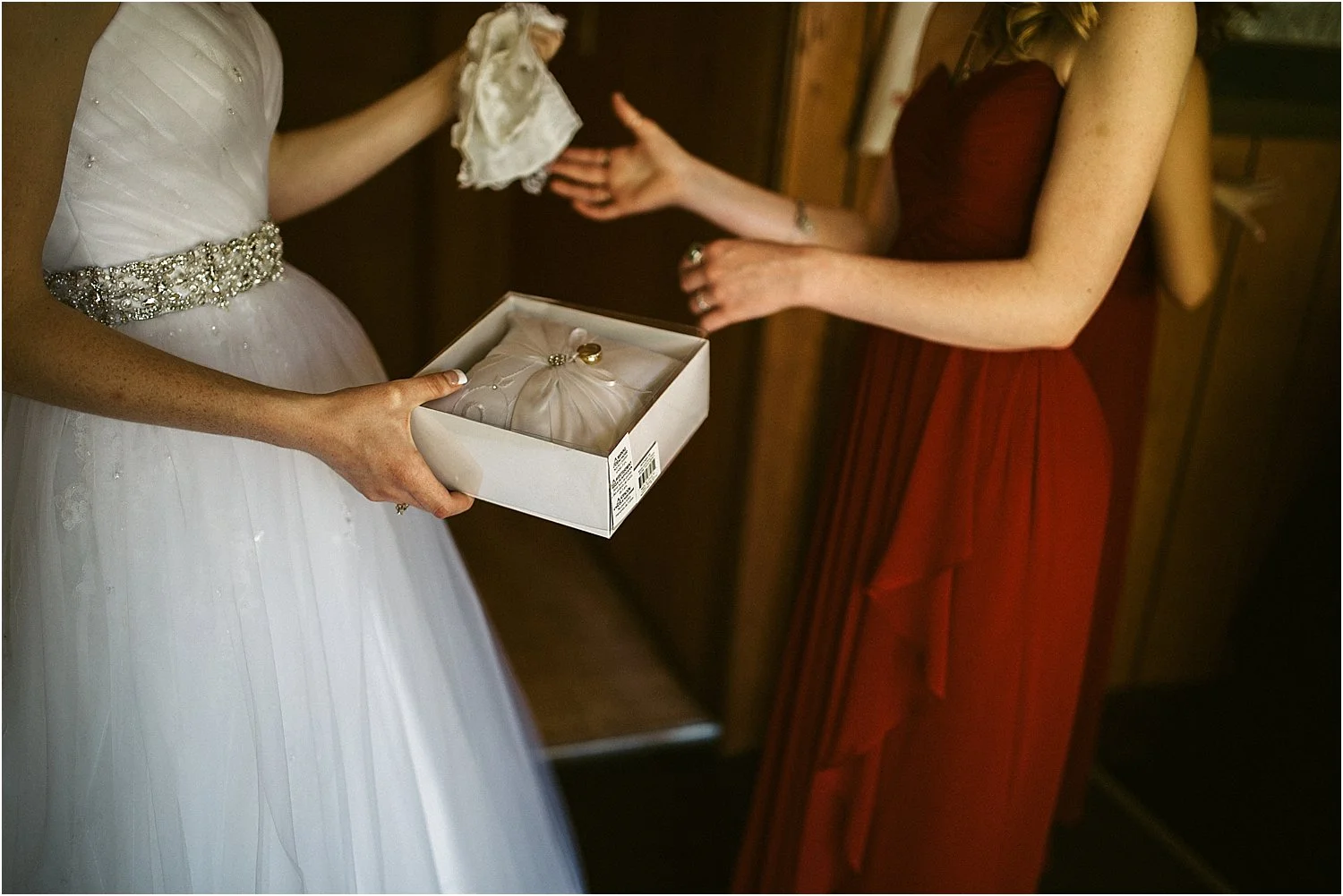 OregonweddingPhotographapher-22.jpg.
