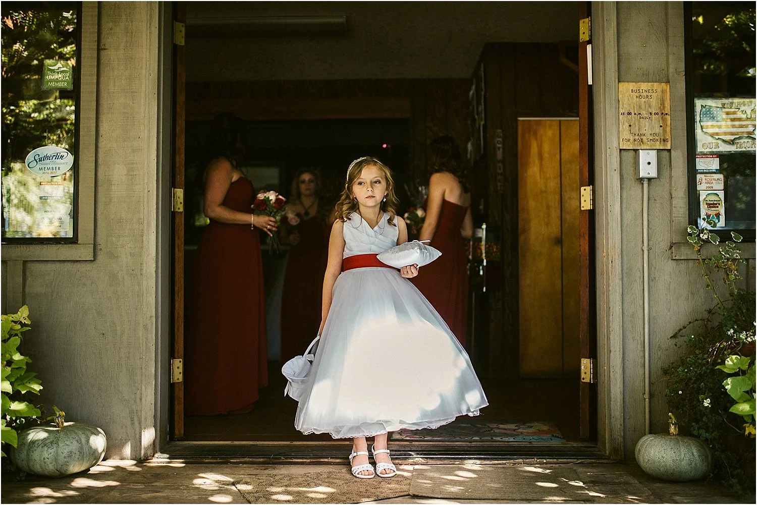 OregonweddingPhotographer-24.jpg.