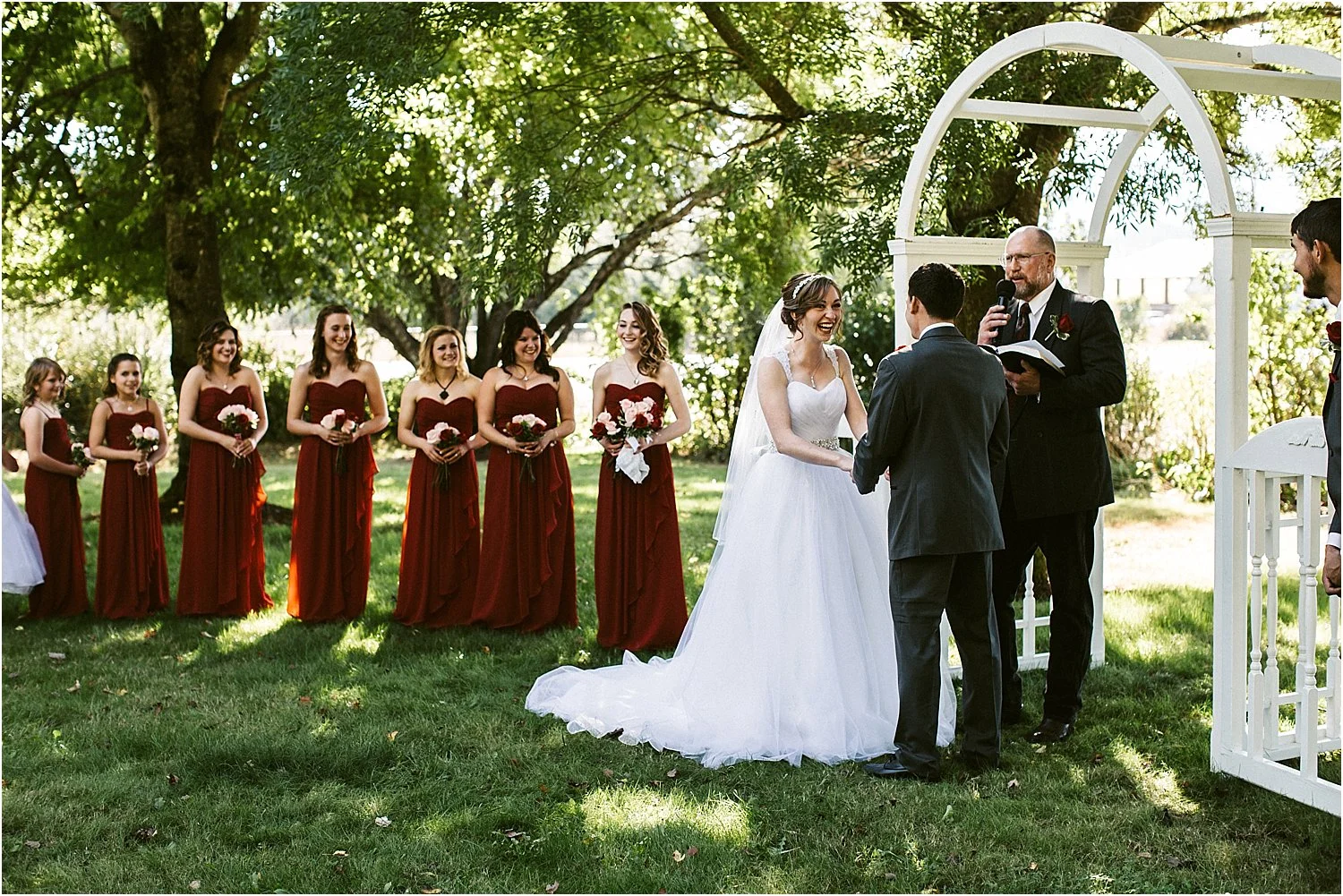 OregonweddingPhotographapher-44.jpg.