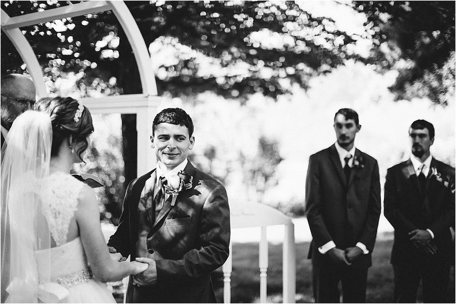 OregonweddingPhotographapher-47.jpg.
