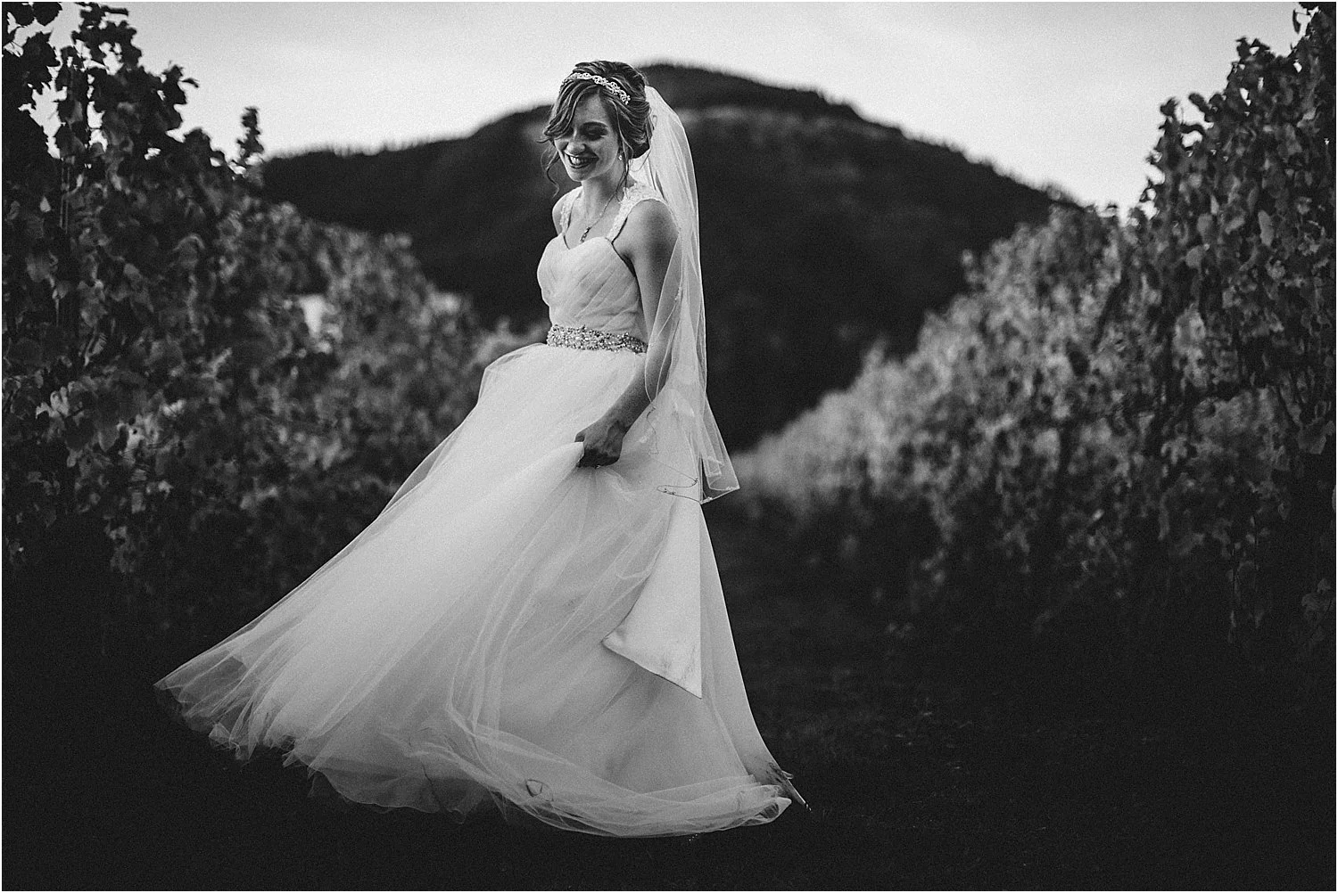 OregonweddingPhotographer-91.jpg.