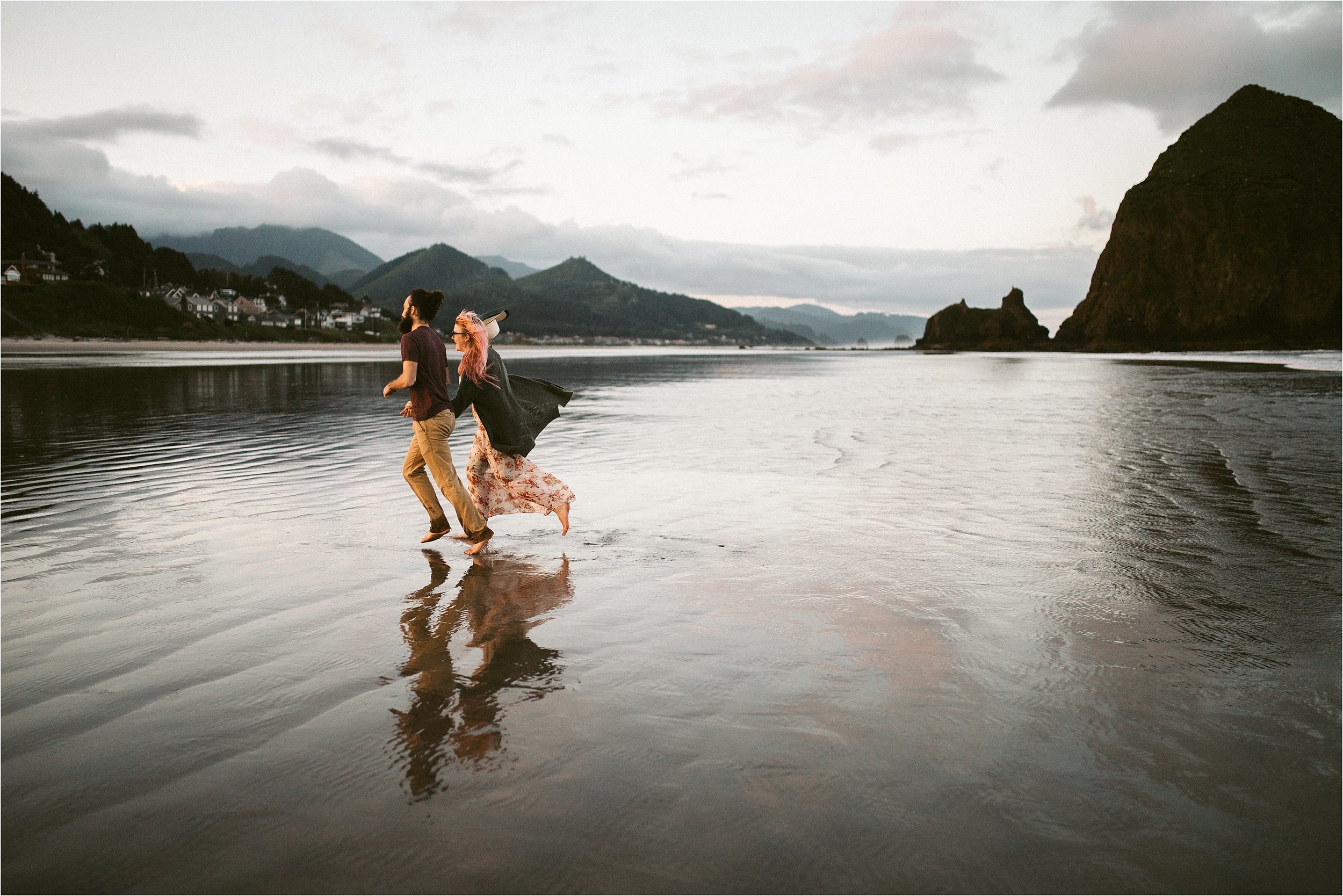Sunrise-Beach-Session-Haystack-Rock_0014.jpg