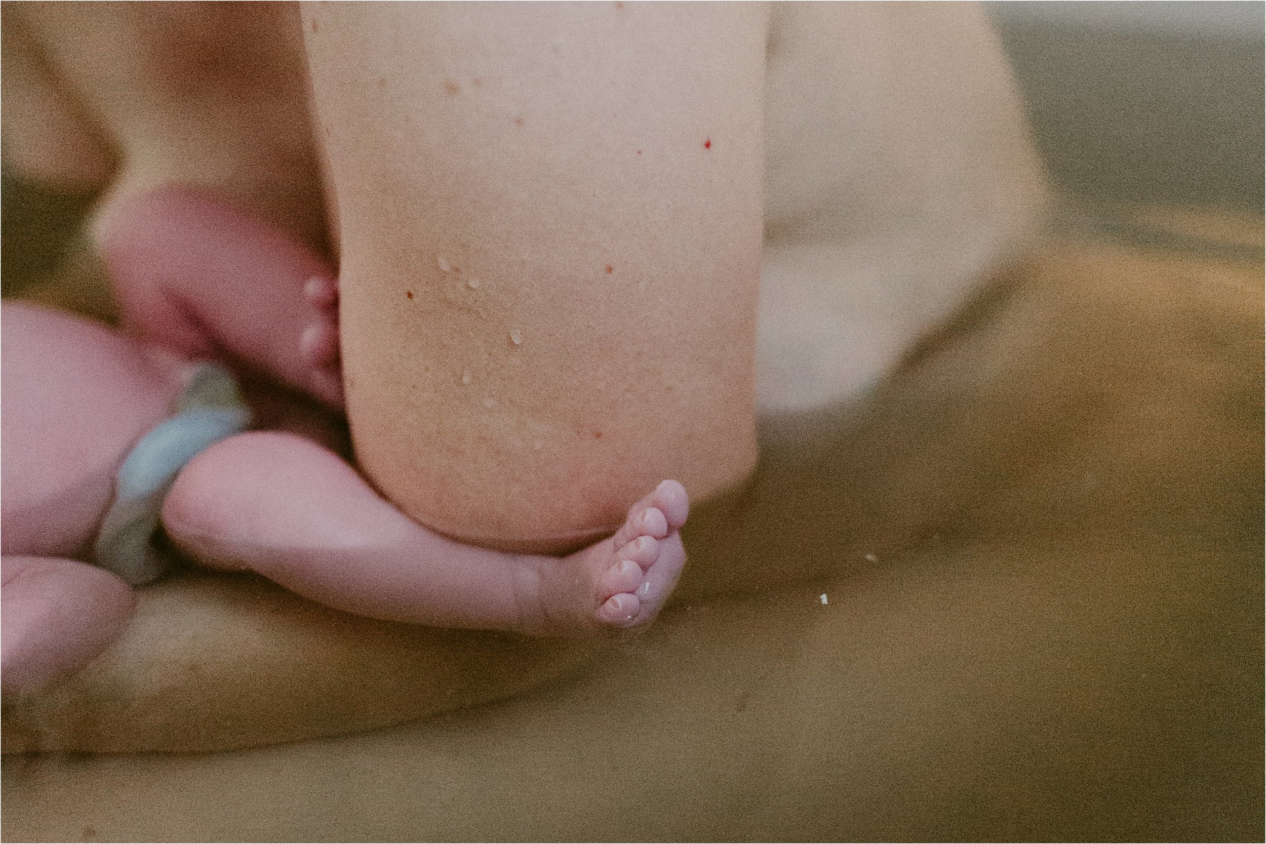 Tiny-newborn-toes.jpg