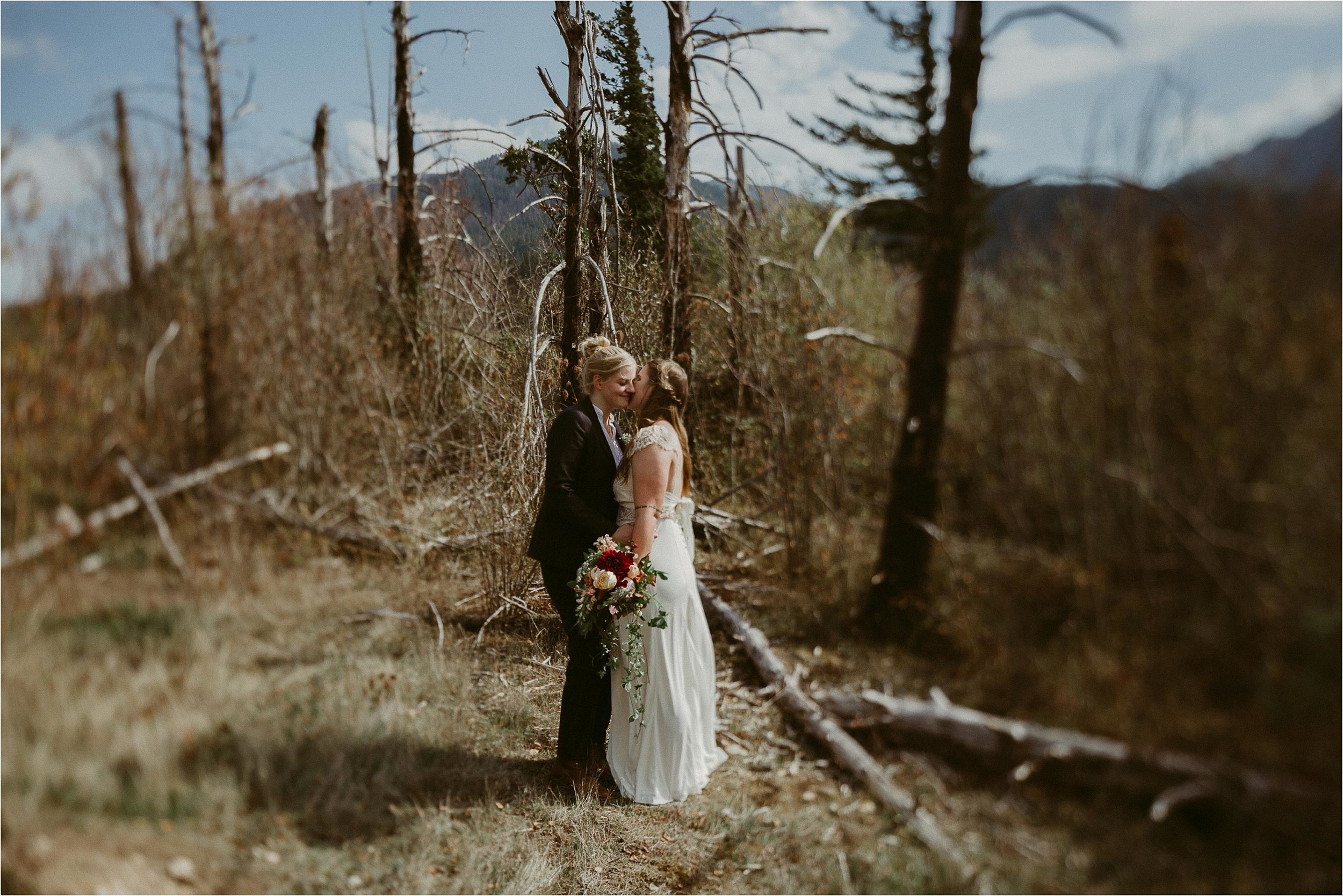 哥伦比亚河 - 峡谷 - Elopement-120.jpg