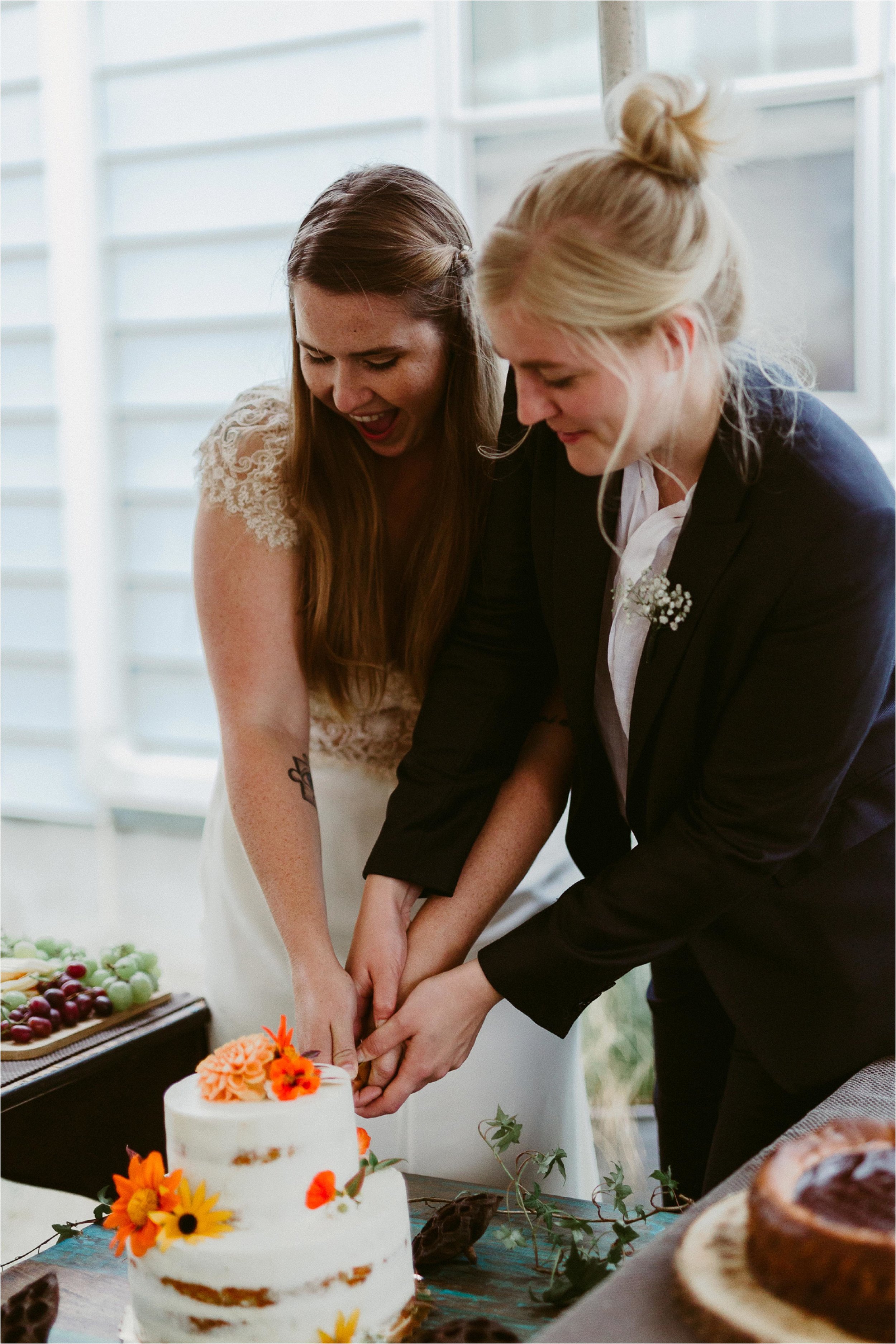 哥伦比亚河 - 峡谷 - Elopement-151.jpg