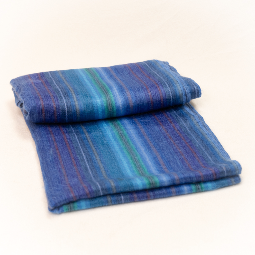 fair trade alpaca blankets from Ecuador MUSEUM OUTLETS