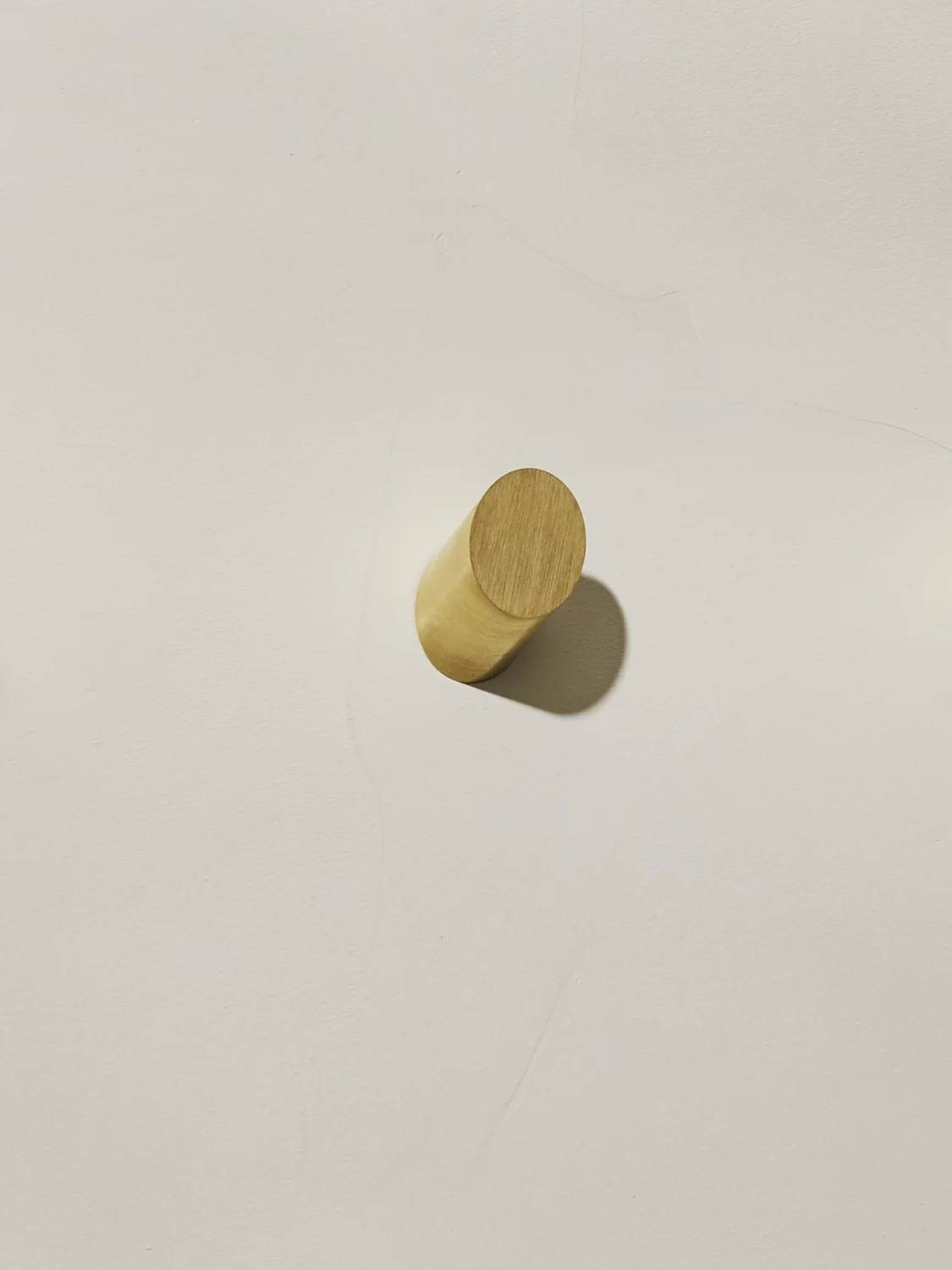 Parallax Light Ladder - Brass Wall Hook Round Parallax Light Ladder - Brass Wall Hook Round