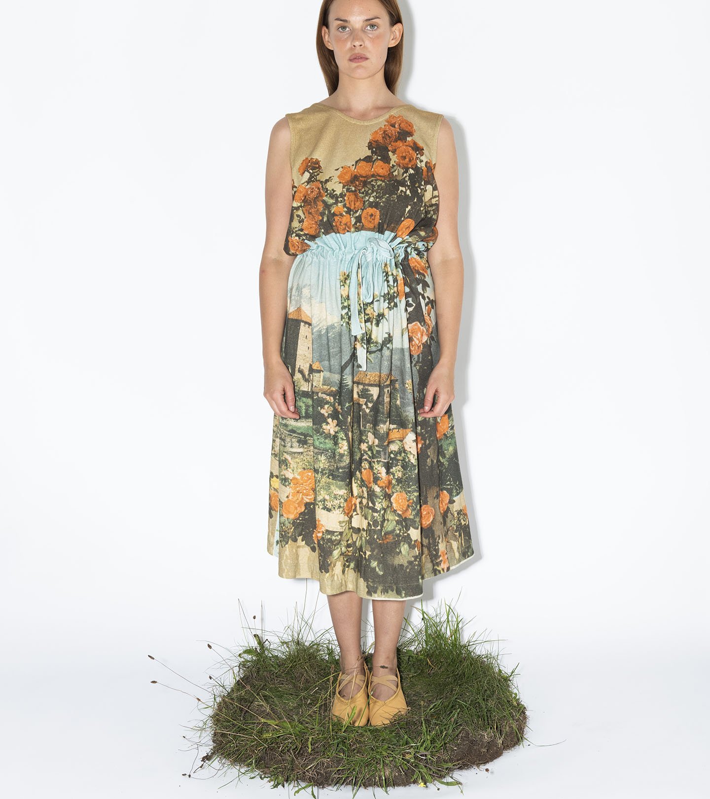 Anntian Slim Dress Postcard Print Castel Merano — Aggregate Supply