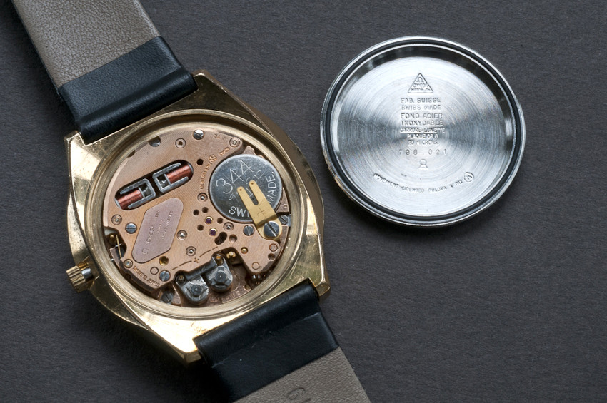 omega f300 chronometer