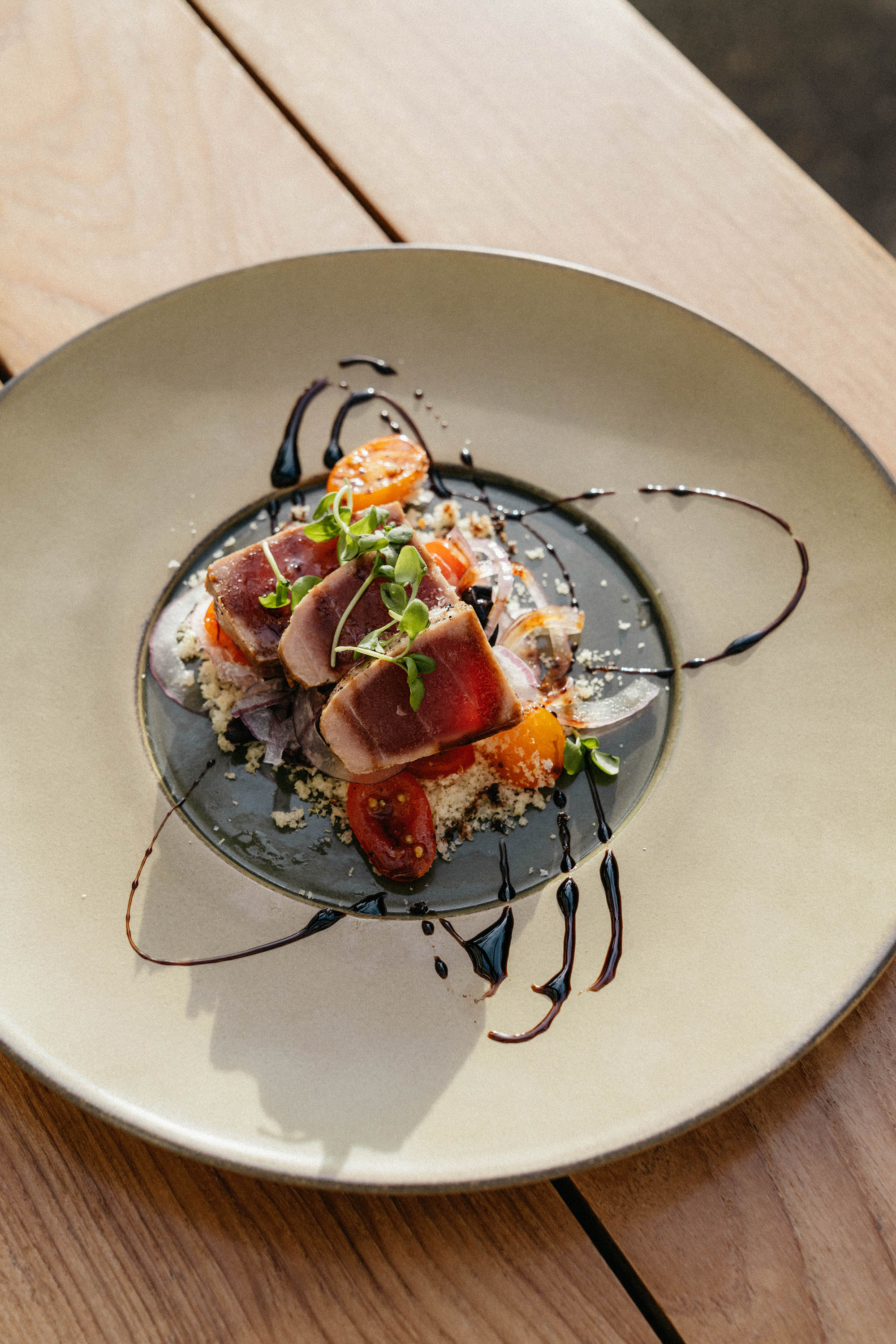 Ahi Tuna“ Panzanella”开始