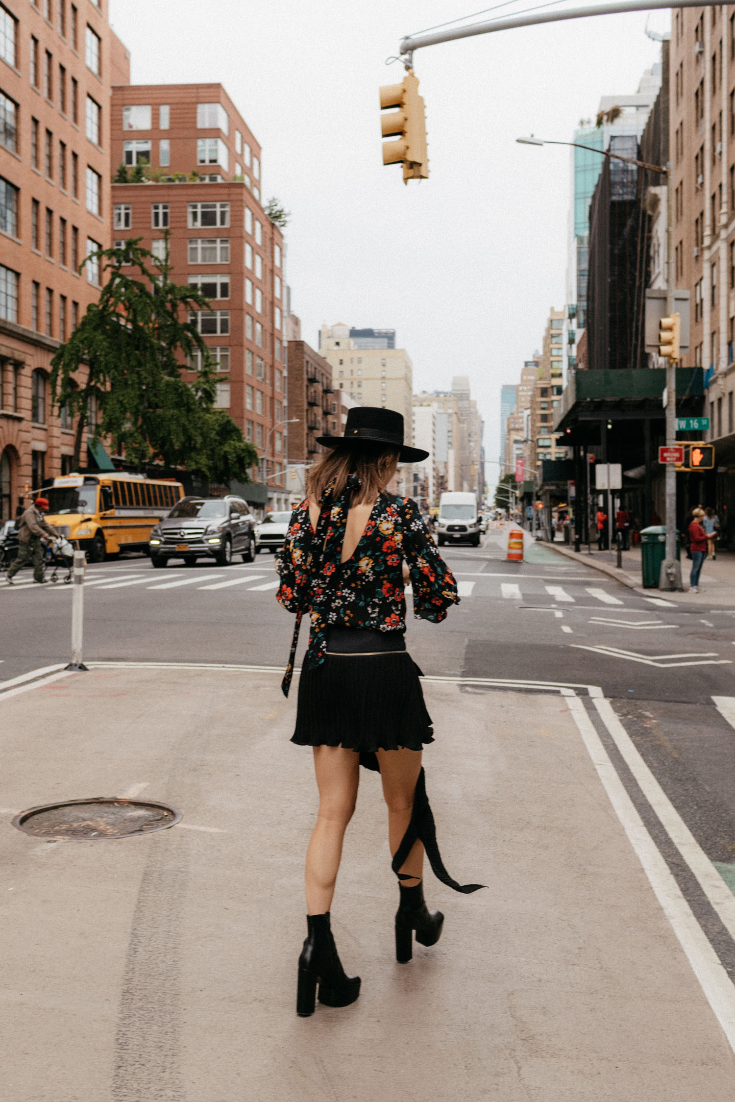 Derek Lam Top,Lie Collection Skort,Alexander Wang Boots,Mulberry Bag,Janessa Leone Hat