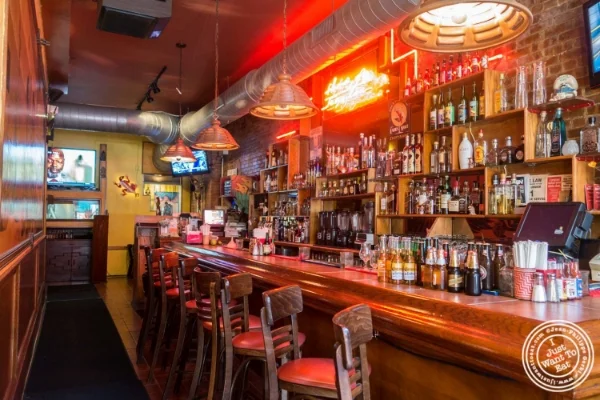 Bar at Baja,Tex-Mex在霍博肯,NJ