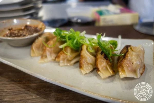 Halmi at. Mokbar,韩国拉面在切尔西市场 