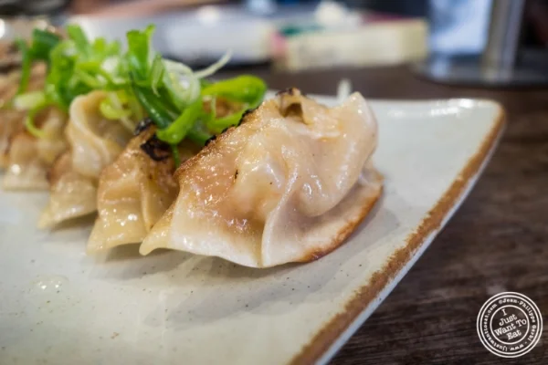 Halmi at. Mokbar,韩国拉面在切尔西市场 