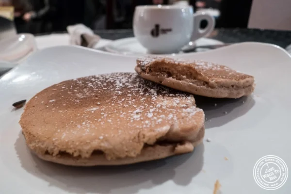 胡桃酱煎饼 Moda Espresso和纽约的酒吧,纽约