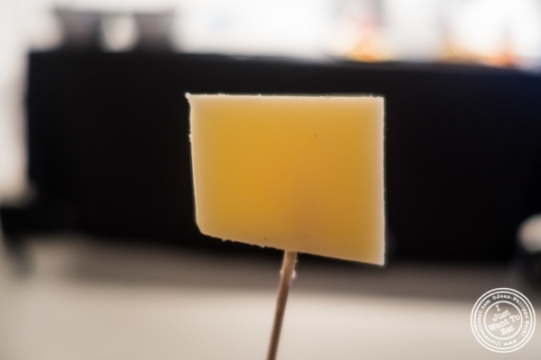 Comté.. 在法国奶酪板