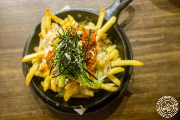 迪斯科薯条 Mokbar,韩国拉面在切尔西市场 