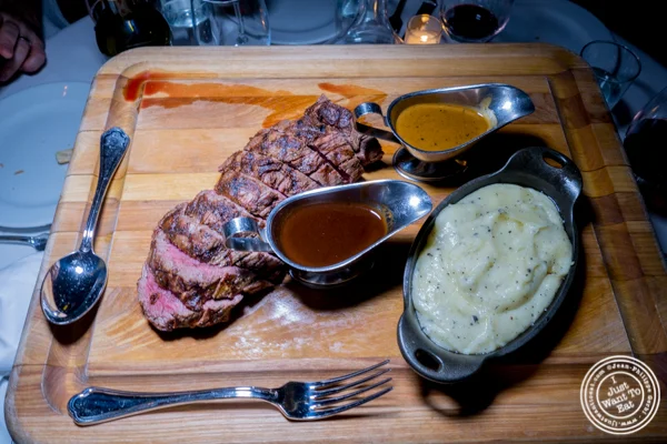 Chateaubriand. at.. Bagatelle 在纽约纽约纽约州肉类区